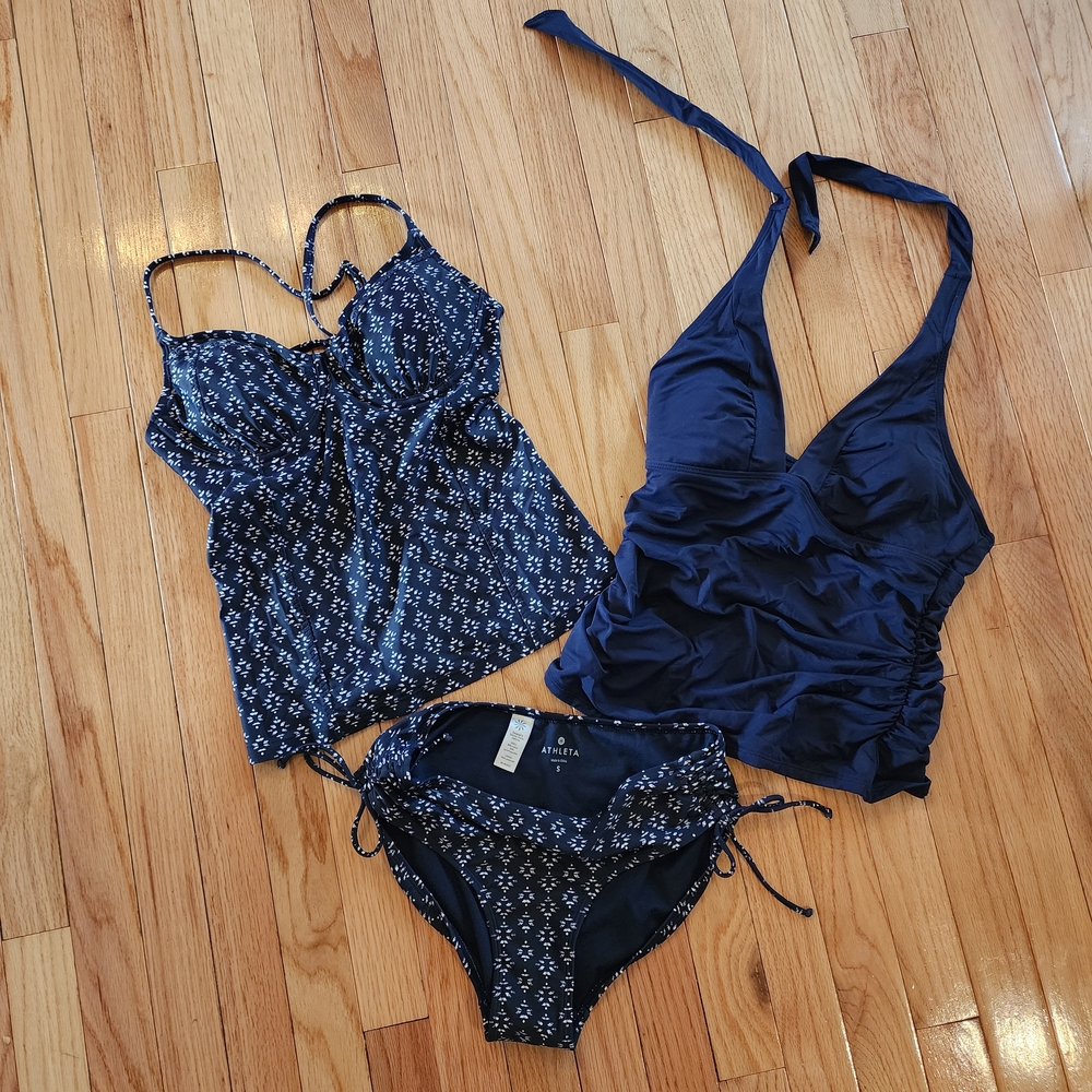Athleta Dark Blue Floral Swim Set